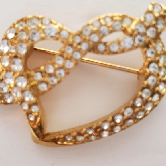 Swarovski Signed Swan Gold Tone Open Heart Brooch Full Pave Set Crystals - Picture 6 of 12